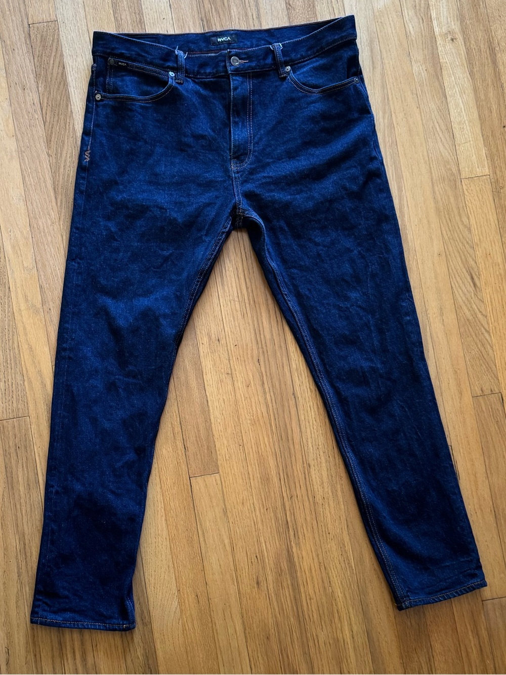 RVCA Daggers Size 38